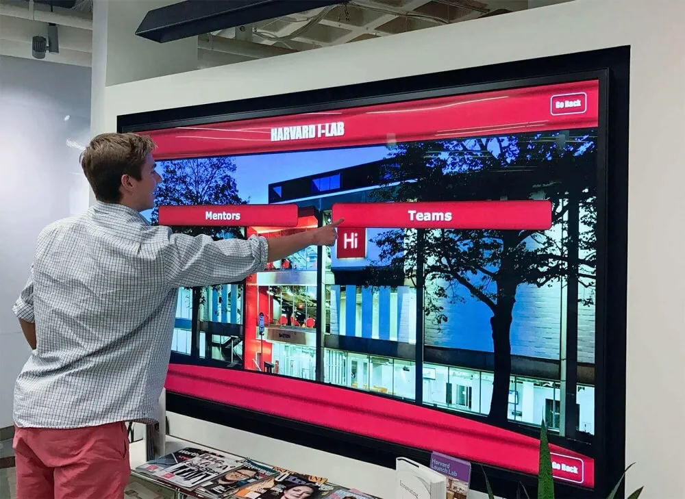How to Design a Digital Donor Wall: 8-Step Framework for Schools and Foundations